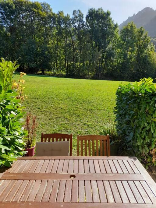 Rez De Jardin / Pieds Des Pistes Apartment Bernex Ngoại thất bức ảnh